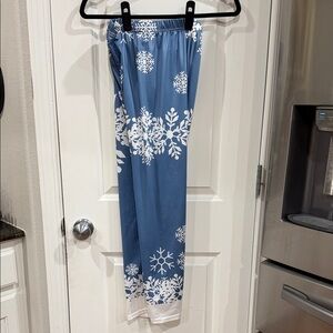Blue Snowflake Leggings